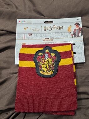 Warner Bros. Gryffindor Kids Scarf - Red & Yellow